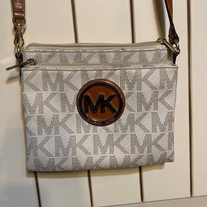 Michael Kors crossbody